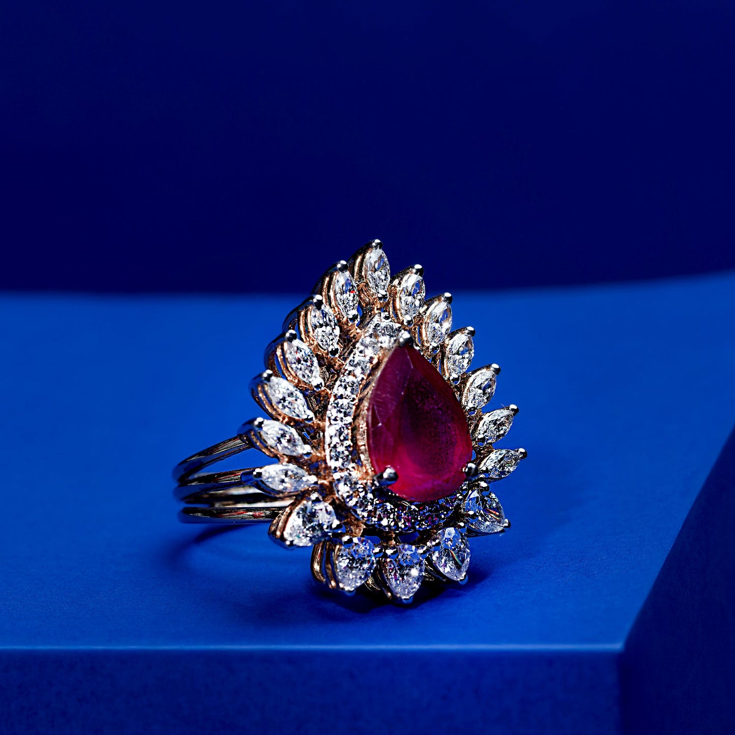 Willow Ivy Ring