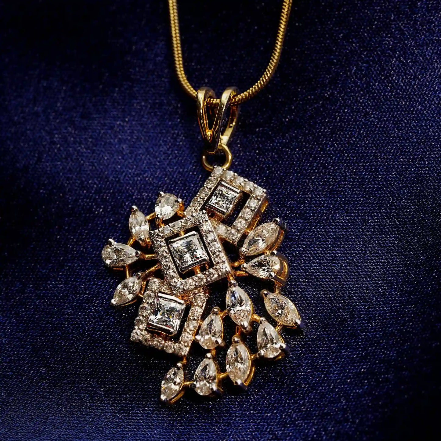 Vivid Vertices Pendant