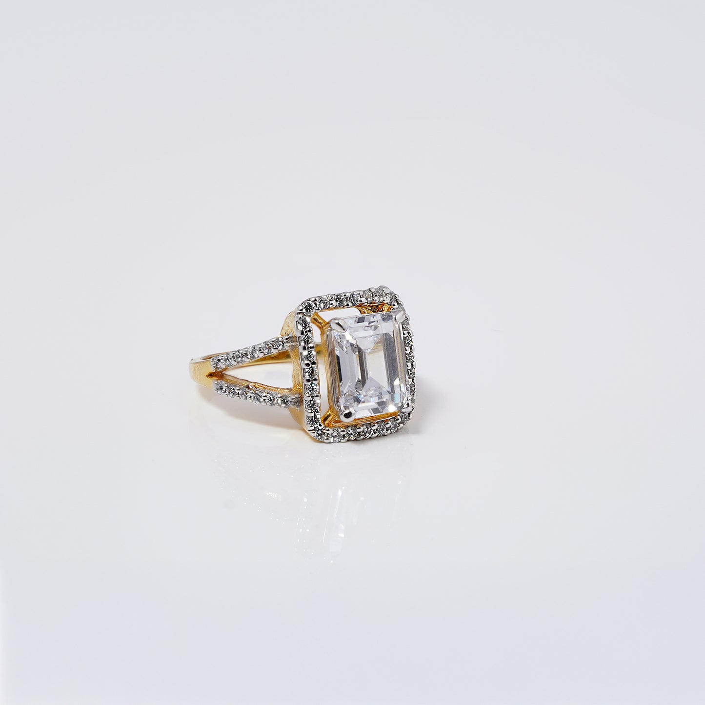 Azure Majesty Ring