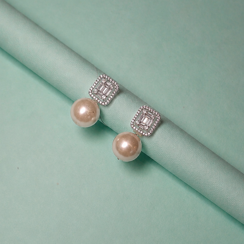 Moonveil Pearl Drop 925 Silver Earrings