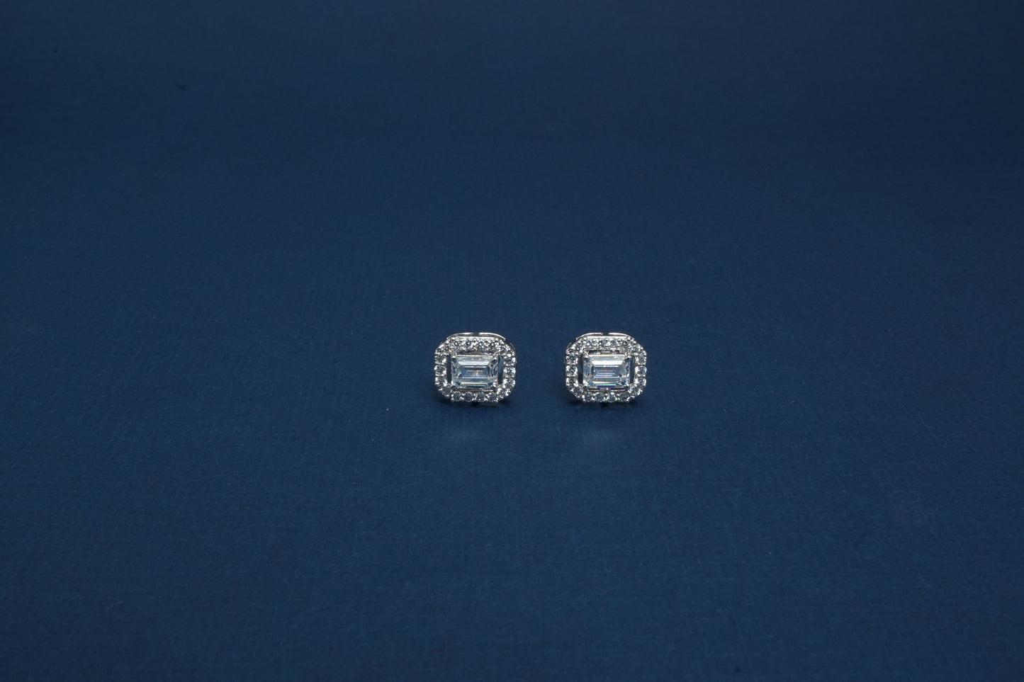 Regal Spark Earrings