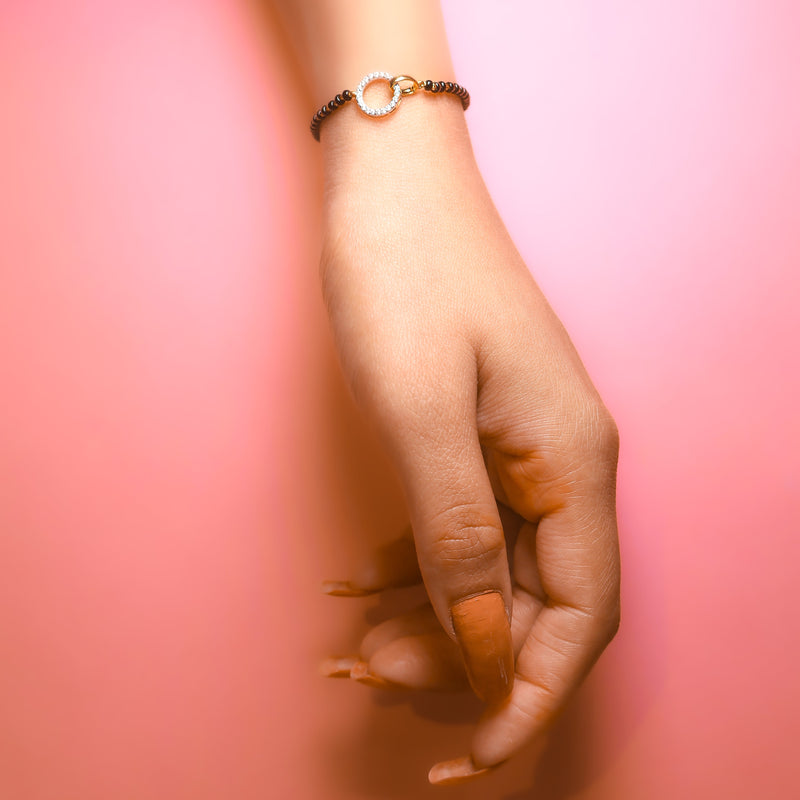 Orlina Circle Bracelet