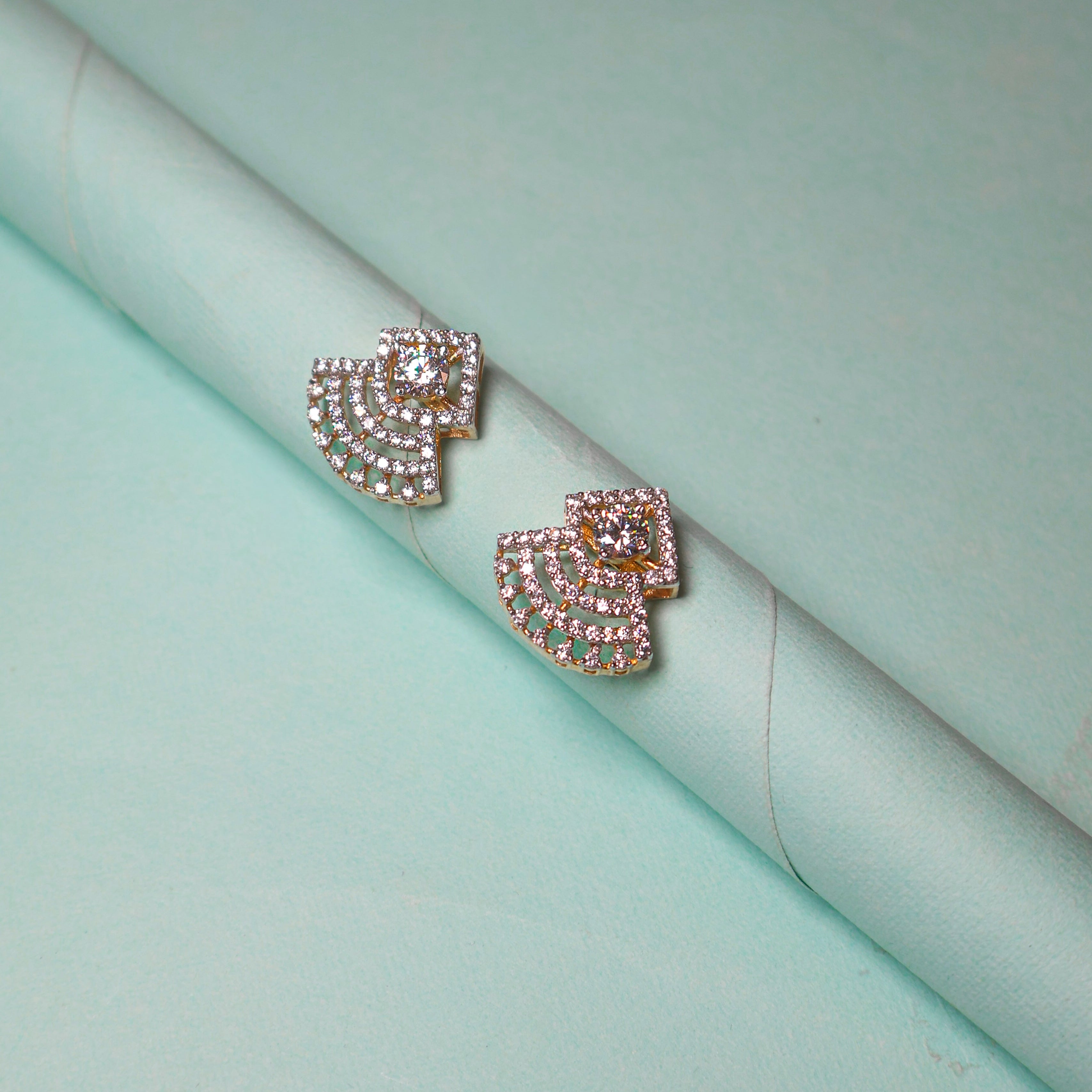 Petal Dewdrop 925 Silver Earrings